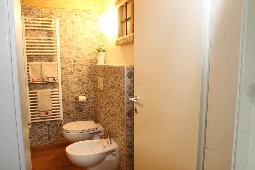 Holiday home Dolomiti Di Brenta House 2
